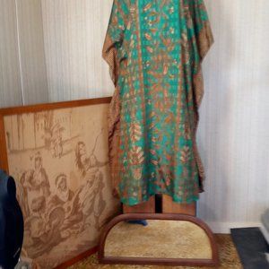 Caftan  size: free size  color: green